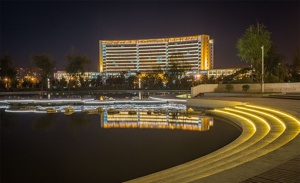 图片关键词 221550rqugga8iciqm3im7.jpg